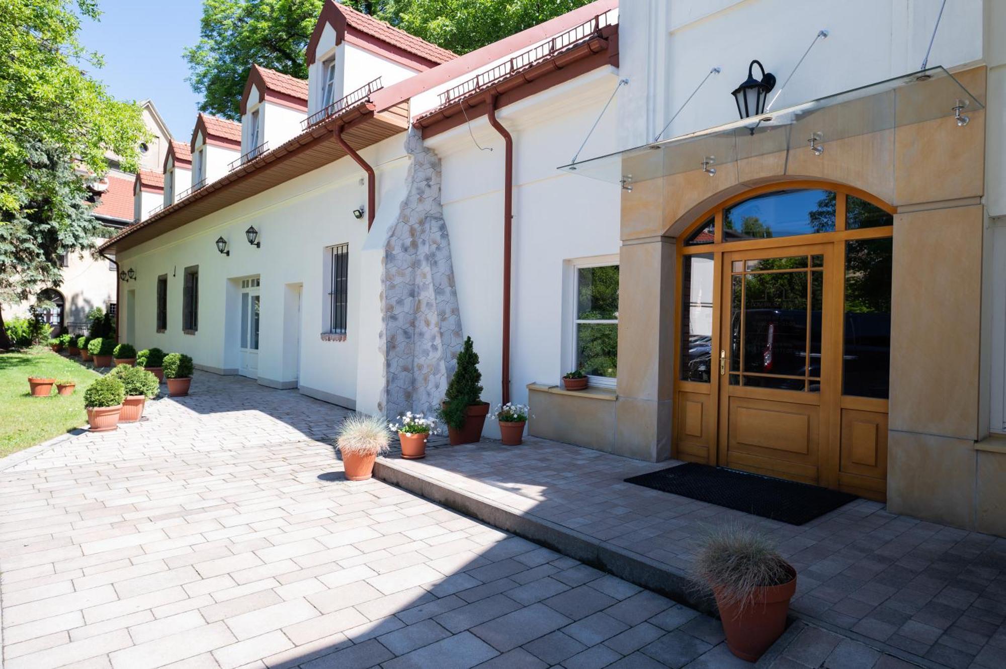 Pokoje Goscinne Dom Sw. Szymona Krakow Ngoại thất bức ảnh