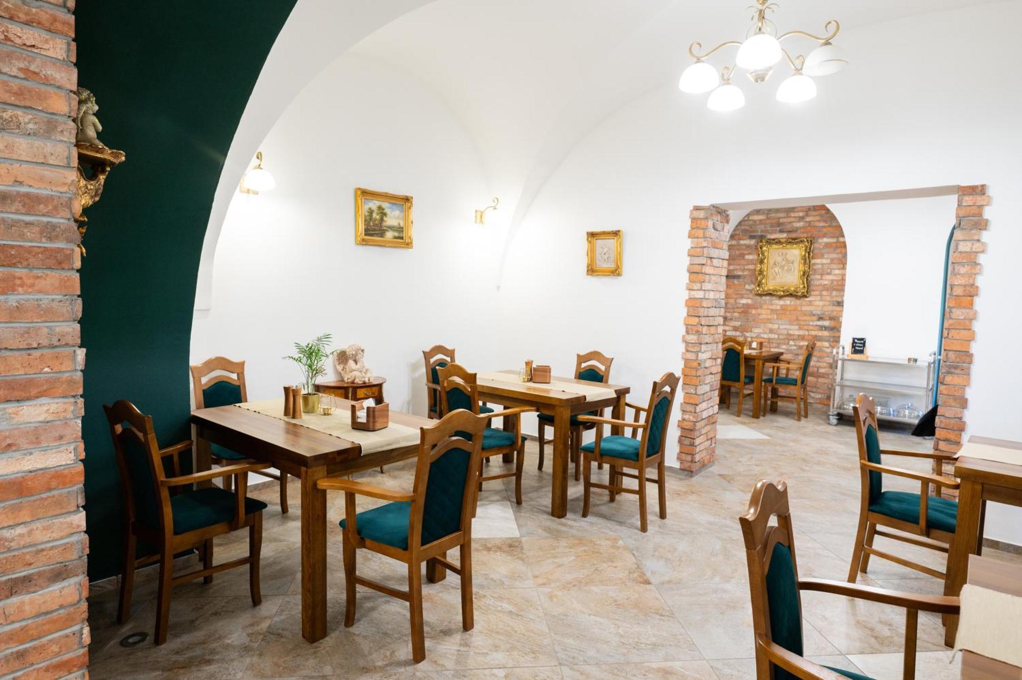 Pokoje Goscinne Dom Sw. Szymona Krakow Ngoại thất bức ảnh