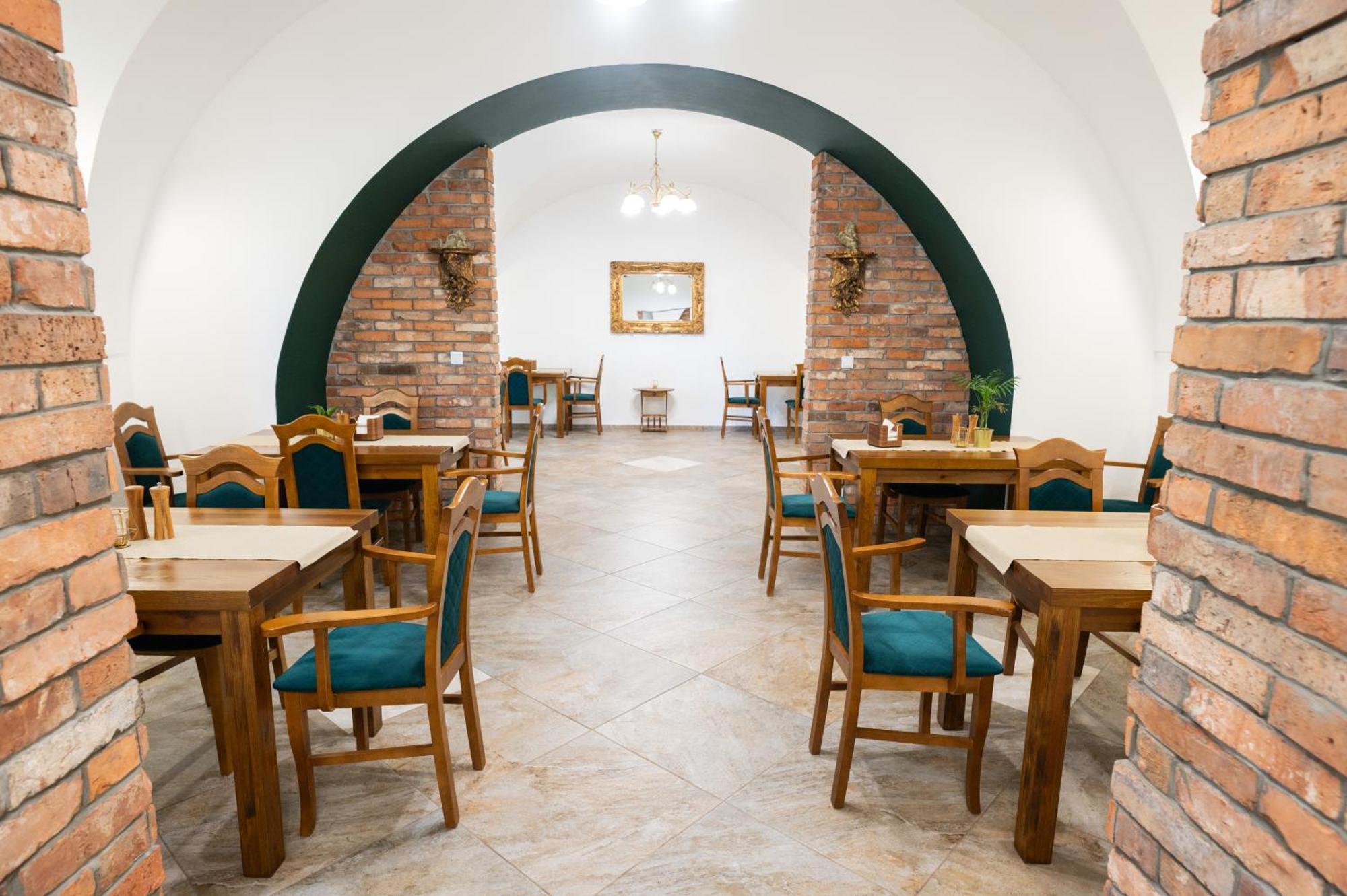 Pokoje Goscinne Dom Sw. Szymona Krakow Ngoại thất bức ảnh