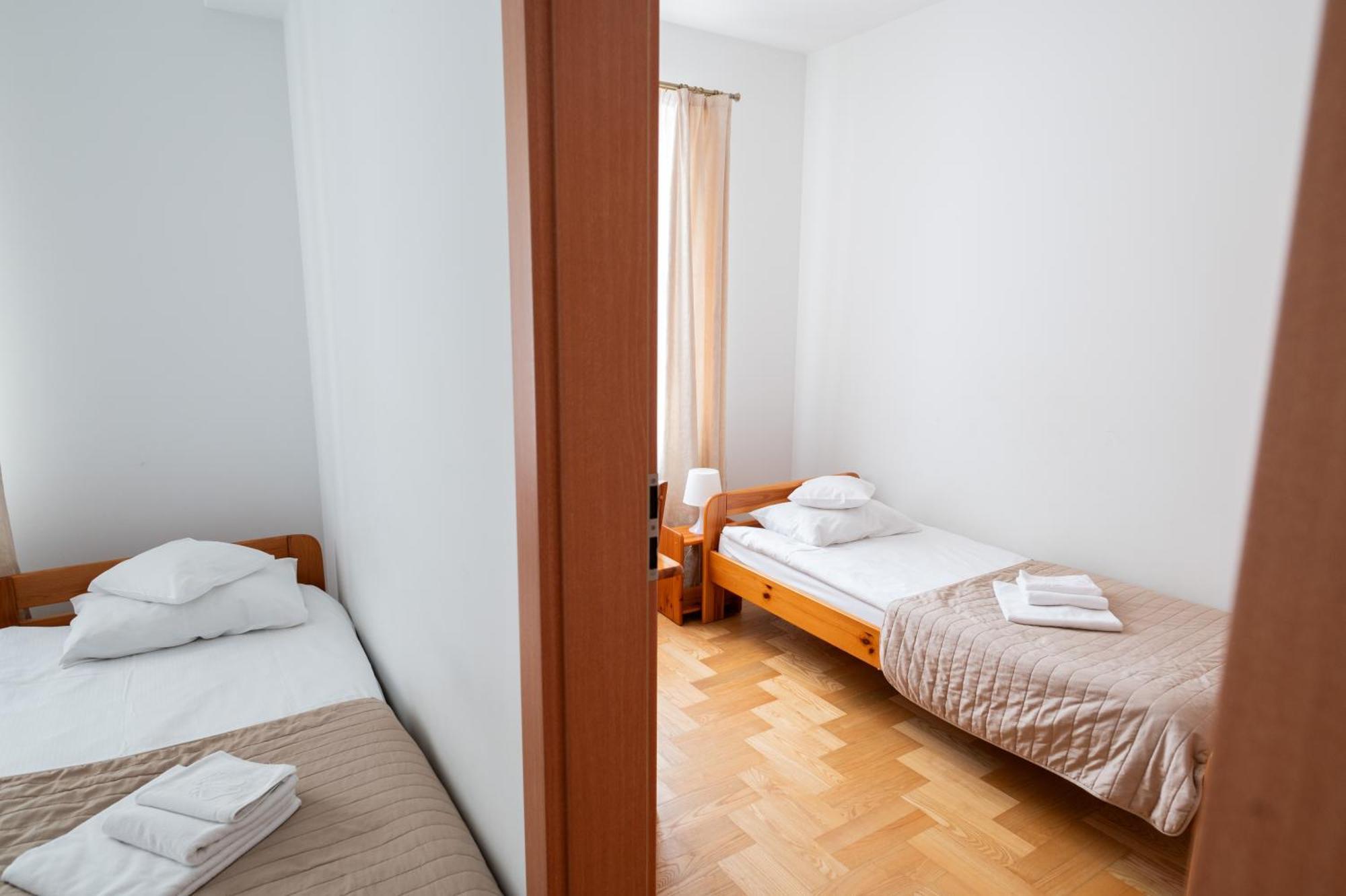 Pokoje Goscinne Dom Sw. Szymona Krakow Ngoại thất bức ảnh