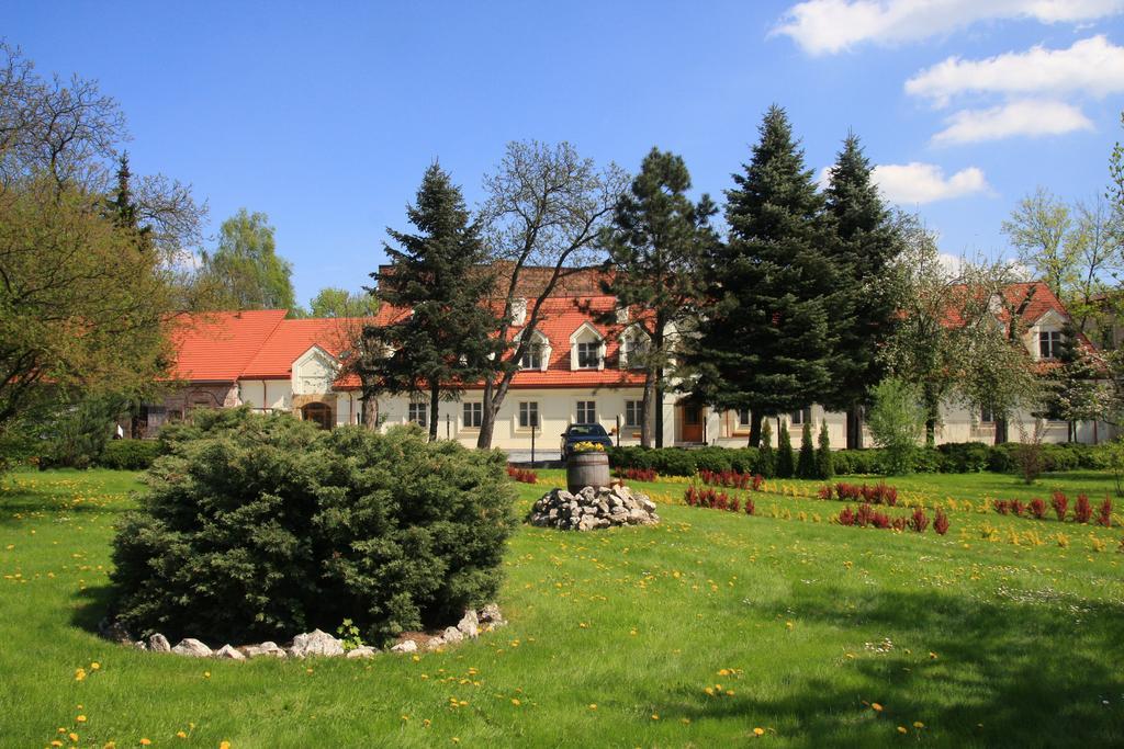 Pokoje Goscinne Dom Sw. Szymona Krakow Ngoại thất bức ảnh